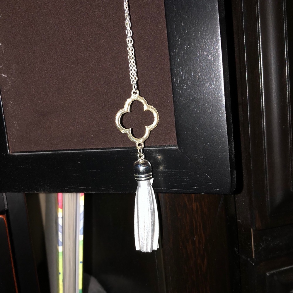 Kendra Scott inspired